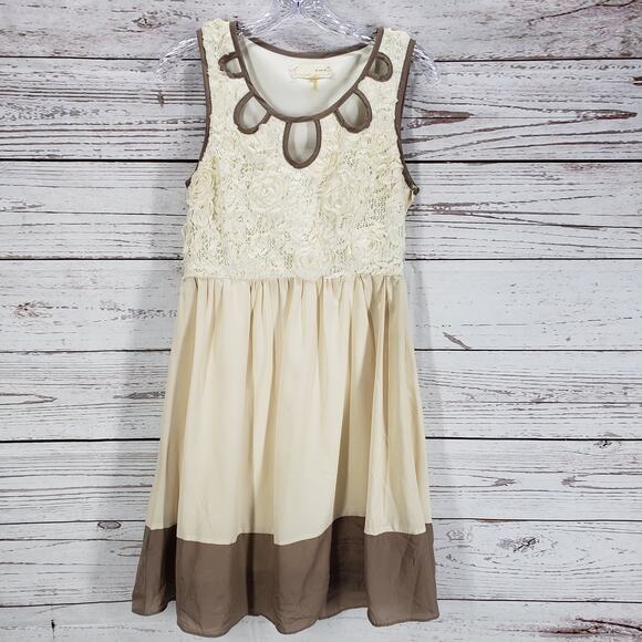 A'reve Women's Cream Floral Lace Contrast Sleeveless Dress Size Small - Picture 3 of 14